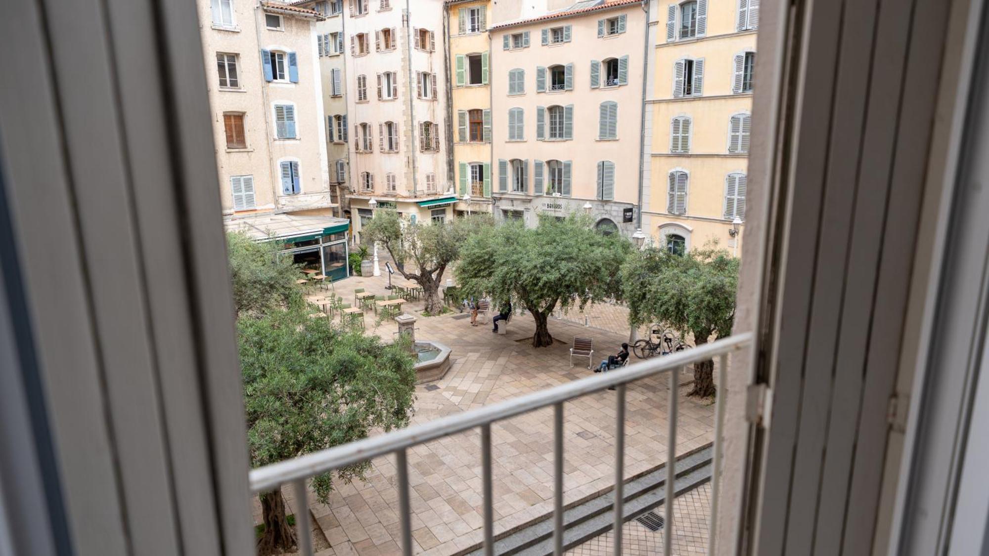 Apartamento Le Refuge Urbain - Port A 2 Pas & Animaux Acceptes Tolón Exterior foto